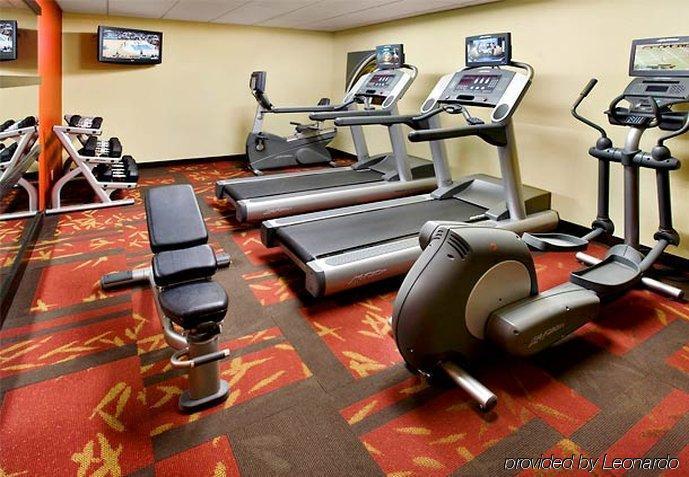 Courtyard By Marriott Pittsburgh Airport Hotel