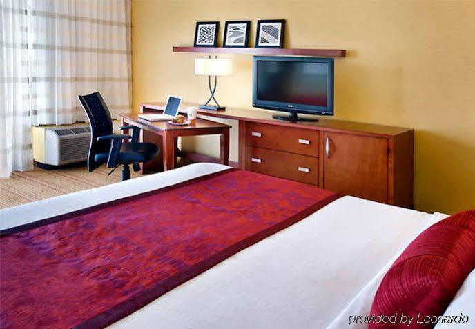Hotel Courtyard By Marriott Pittsburgh Airport Coraopolis